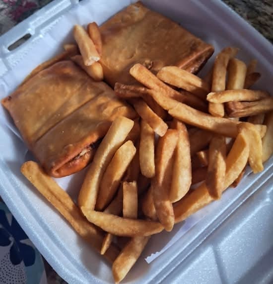 2 Pizza Puff Combo.